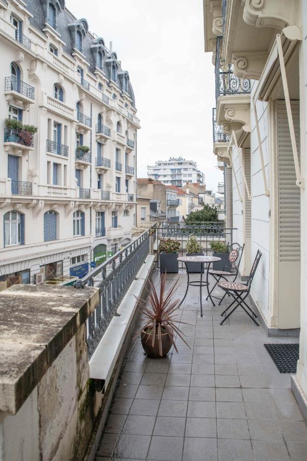 Appartement Design La Petite Europe - Ideal Curistes Vichy Exterior foto
